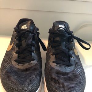 Nike’s tennis shoes